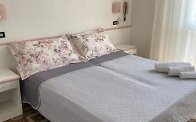 Hotel Rosy
